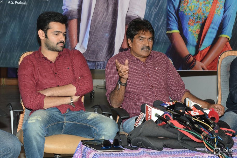 Nenu-Sailaja-Movie-First-Look-Launch